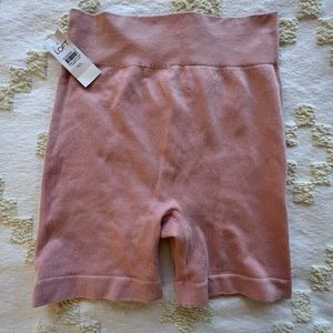 NWT Loft Pink Ribbed shorts. Size Medium/Large. Super soft.